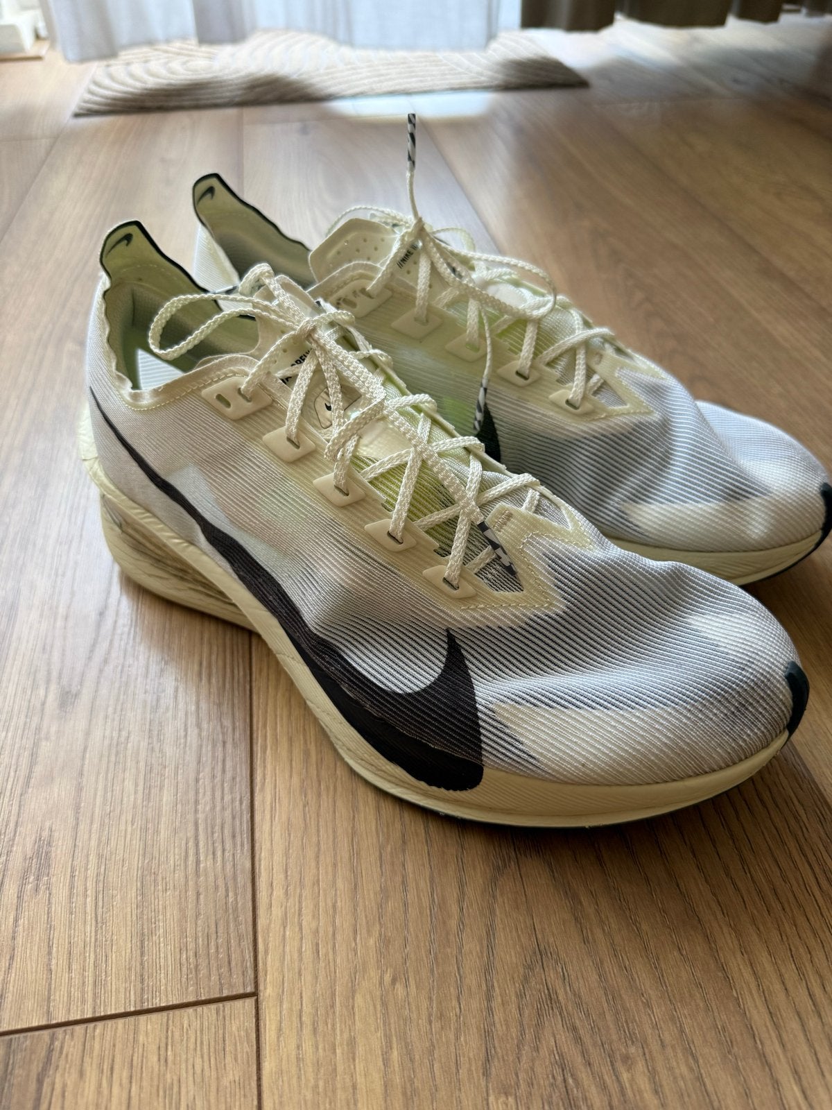 Nike Vaporfly 4 hardloopschoenen met carbonplaat EU45,5, Gebruikt, Ophalen of Verzenden, Hardlopen, Hardloopschoenen