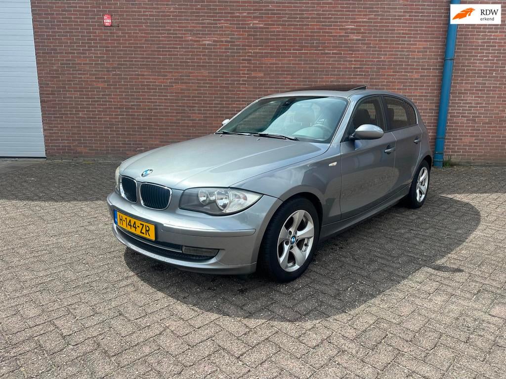 BMW 1-serie 116i Corporate Airco LMV Cruise Control, Auto's, 1-Serie, Gebruikt, 4 cilinders, 4 stoelen