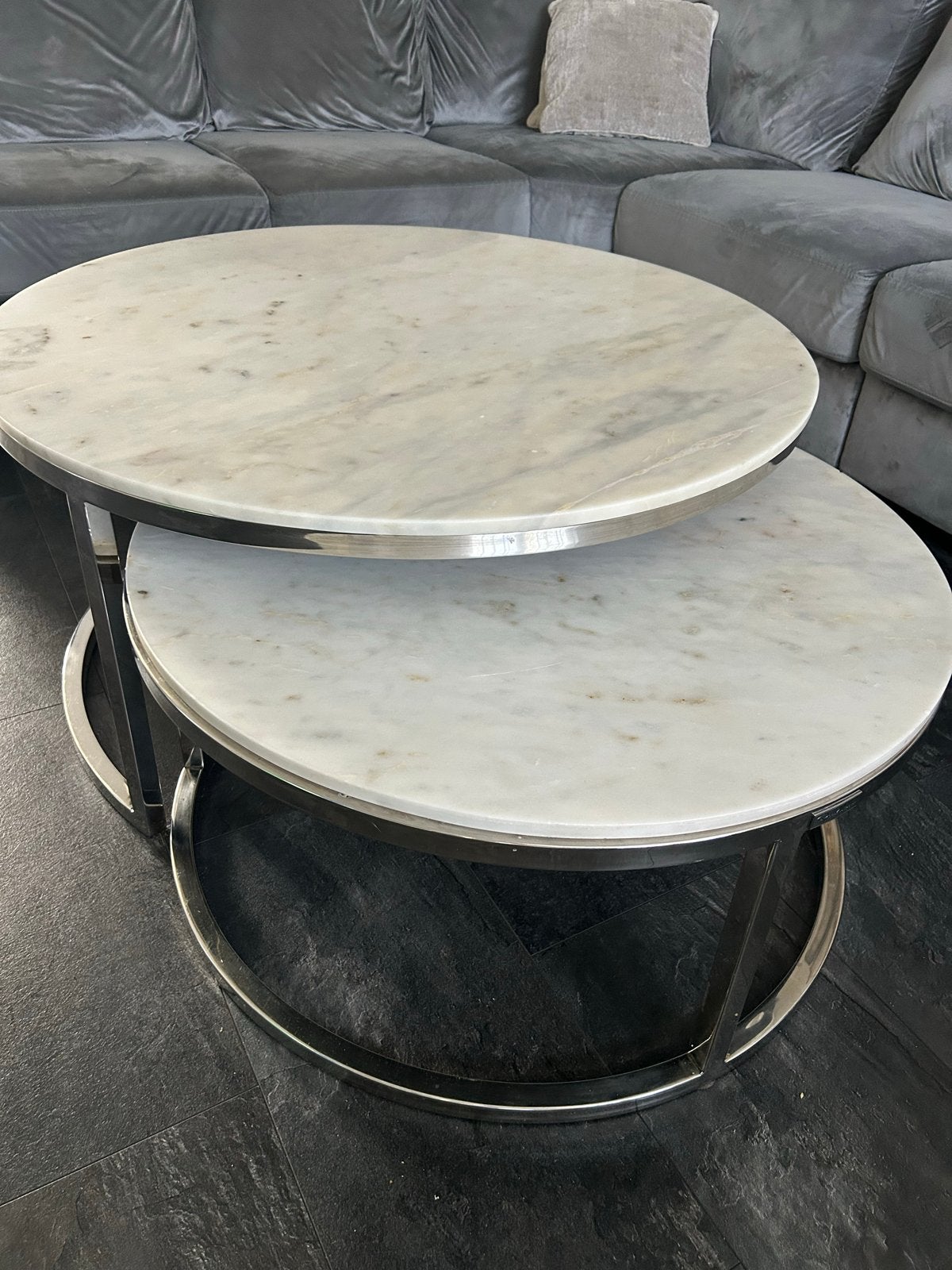 Set van 2 Richmond Interiors salontafels marmer, Ophalen, Rond, 50 tot 100 cm, Zo goed als nieuw