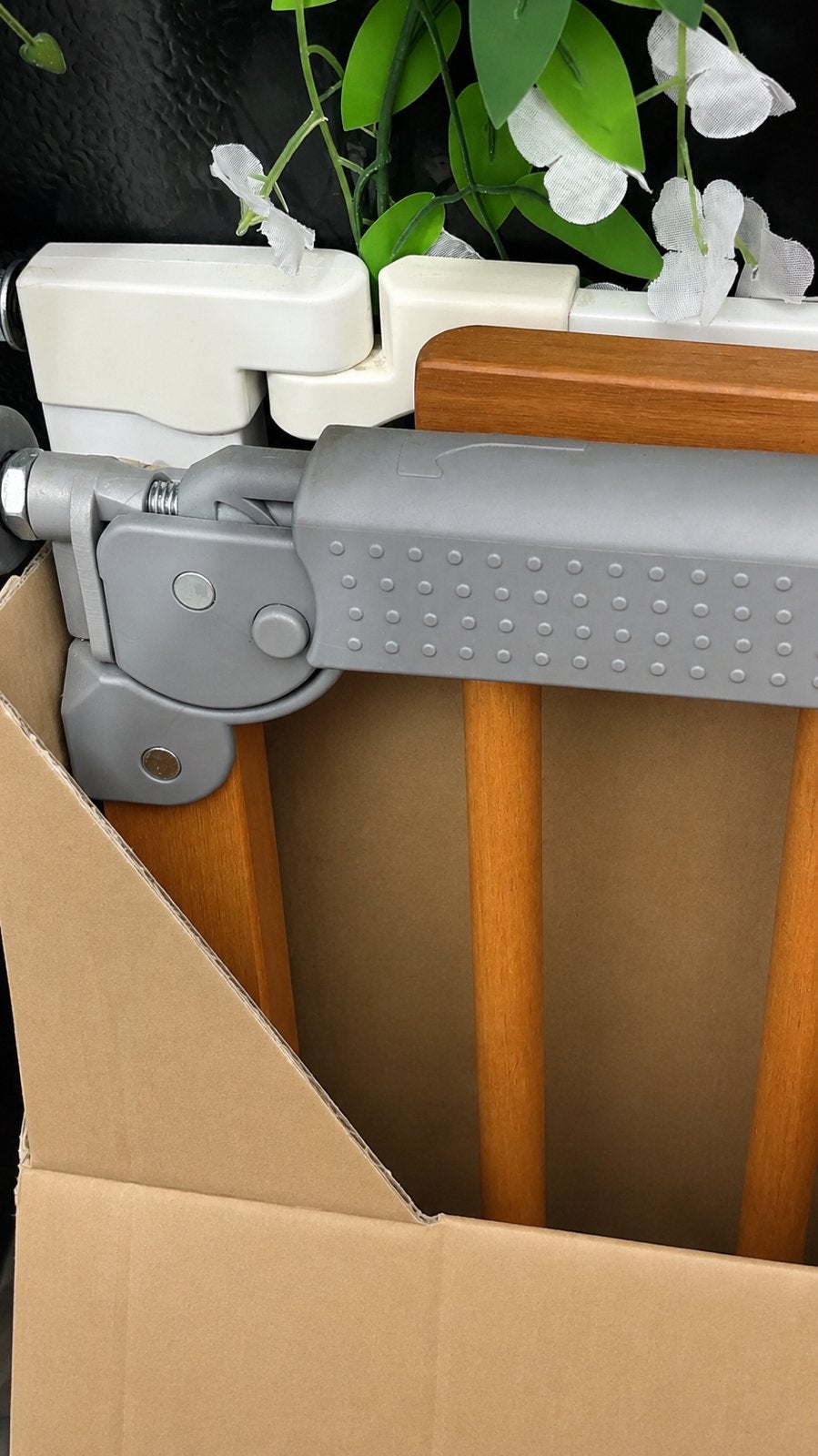 Houten Kinderhekje - Veiligheid voor Trap & Deur, Kinderen en Baby's, Traphekjes, Gebruikt, 100 tot 115 cm, Ophalen of Verzenden