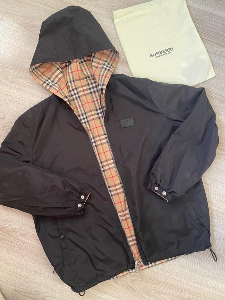 Burberry Omkeerbaar Jack Zwart/Klassiek Ruitpatroon, Ophalen, Zo goed als nieuw, Maat 52/54 (L), Zwart