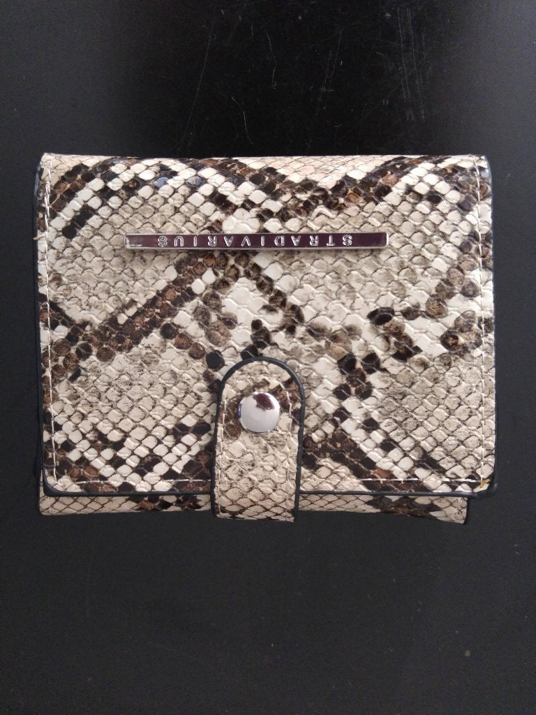 Portemonnee/wallet van Stradivarius, nieuw en ongebruikt, Ophalen of Verzenden, Nieuw, Overige merken