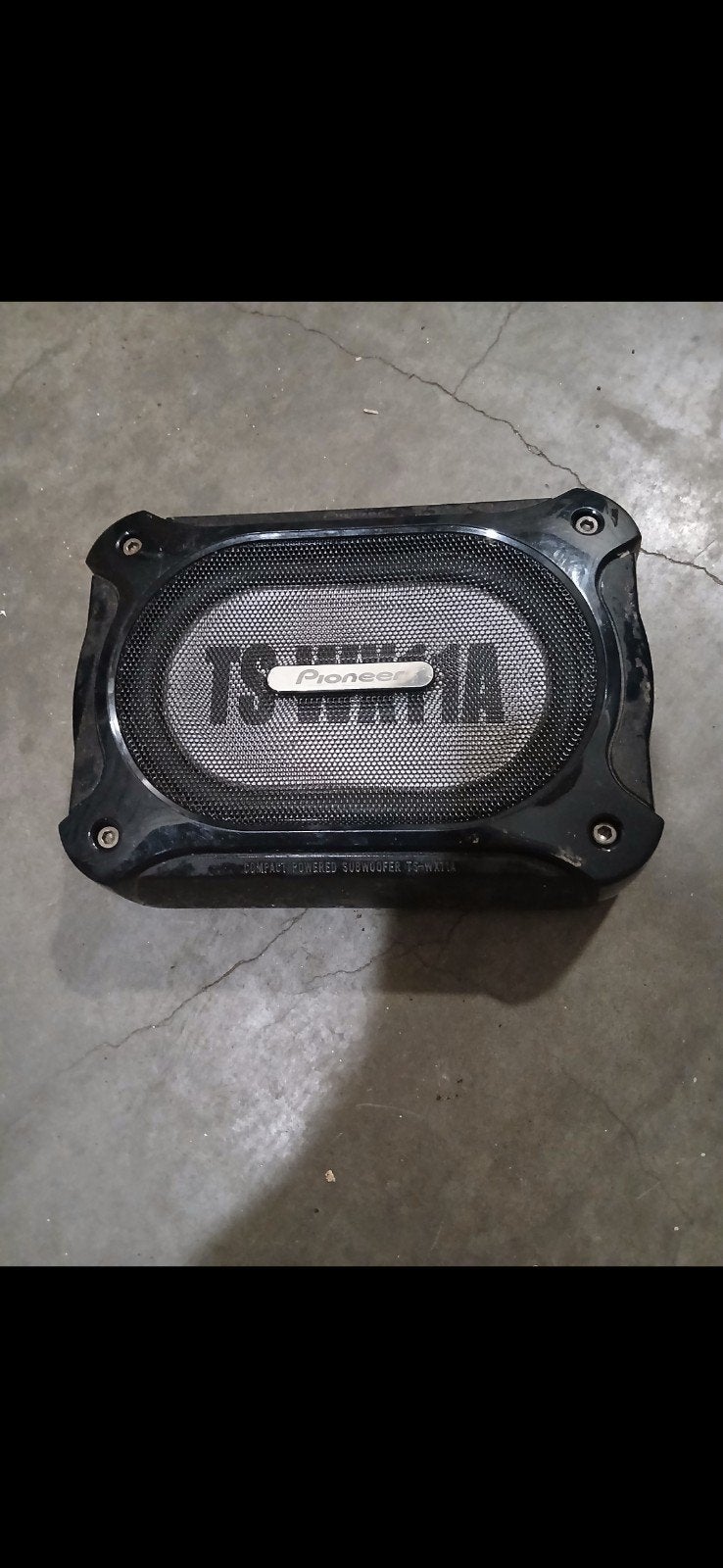 underseat Subwoofer met kabels, Ophalen of Verzenden, Gebruikt