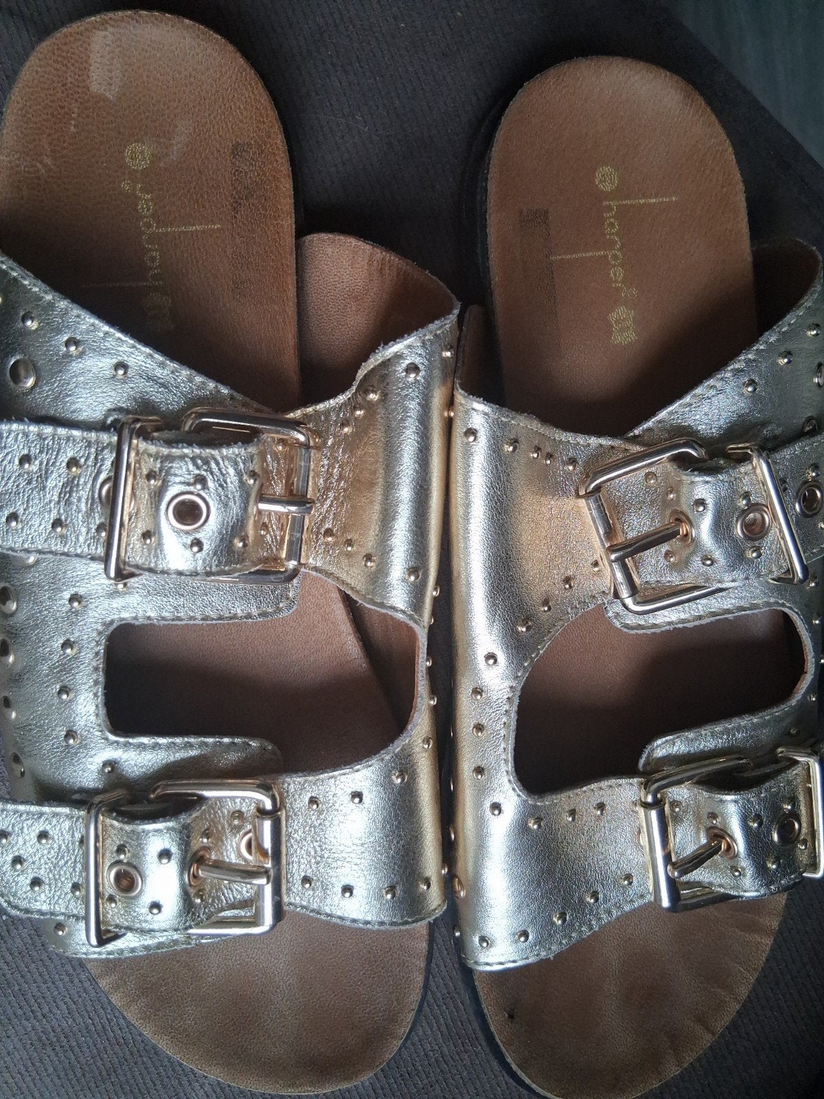 Diverse schoenen: slippers, sneakers (Adidas) & Skechers, Adidas, Skechers, Wit, Zo goed als nieuw, Ophalen