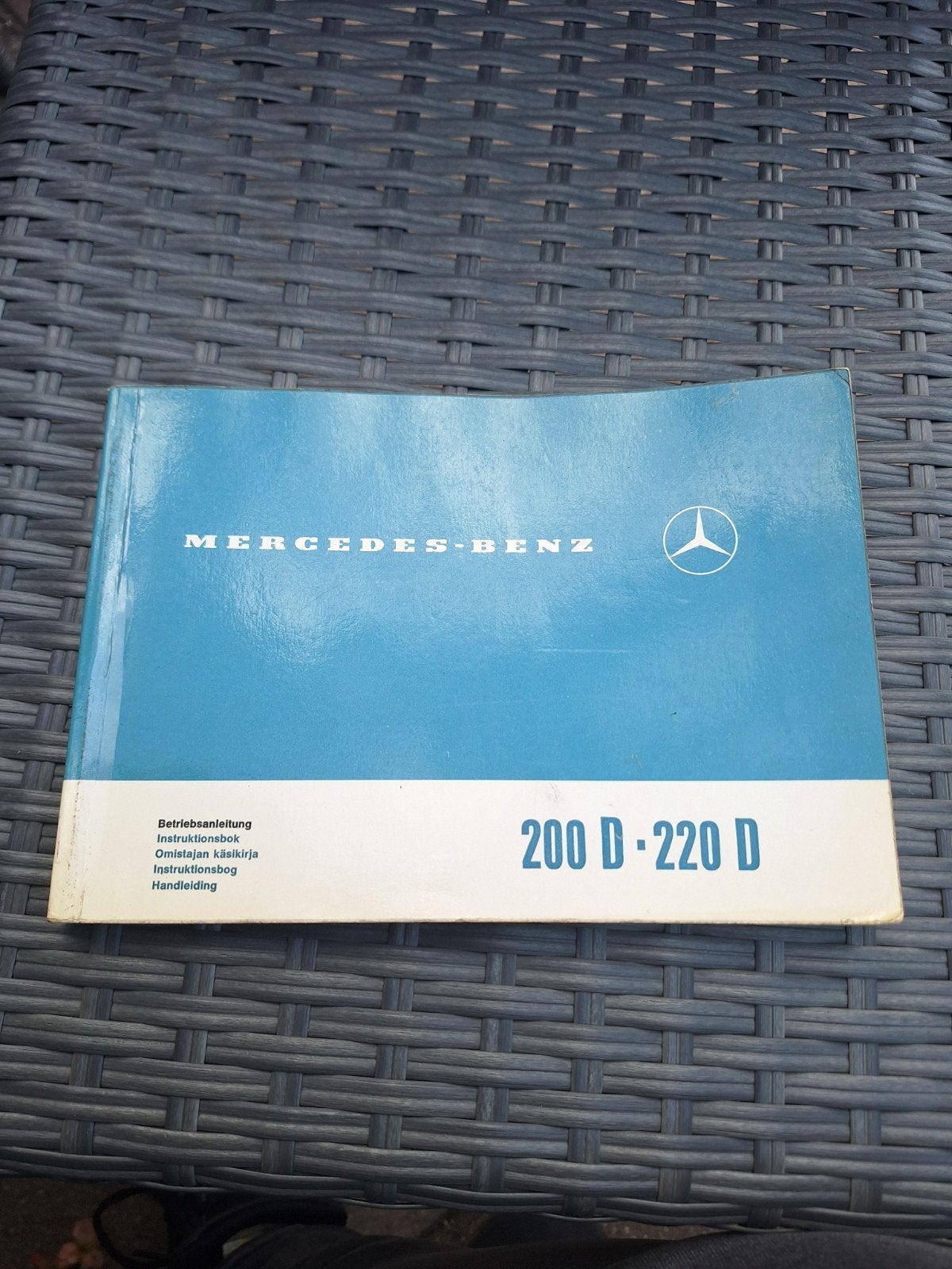 instruktieboekje mercedes 200d/220d 1971, Ophalen of Verzenden