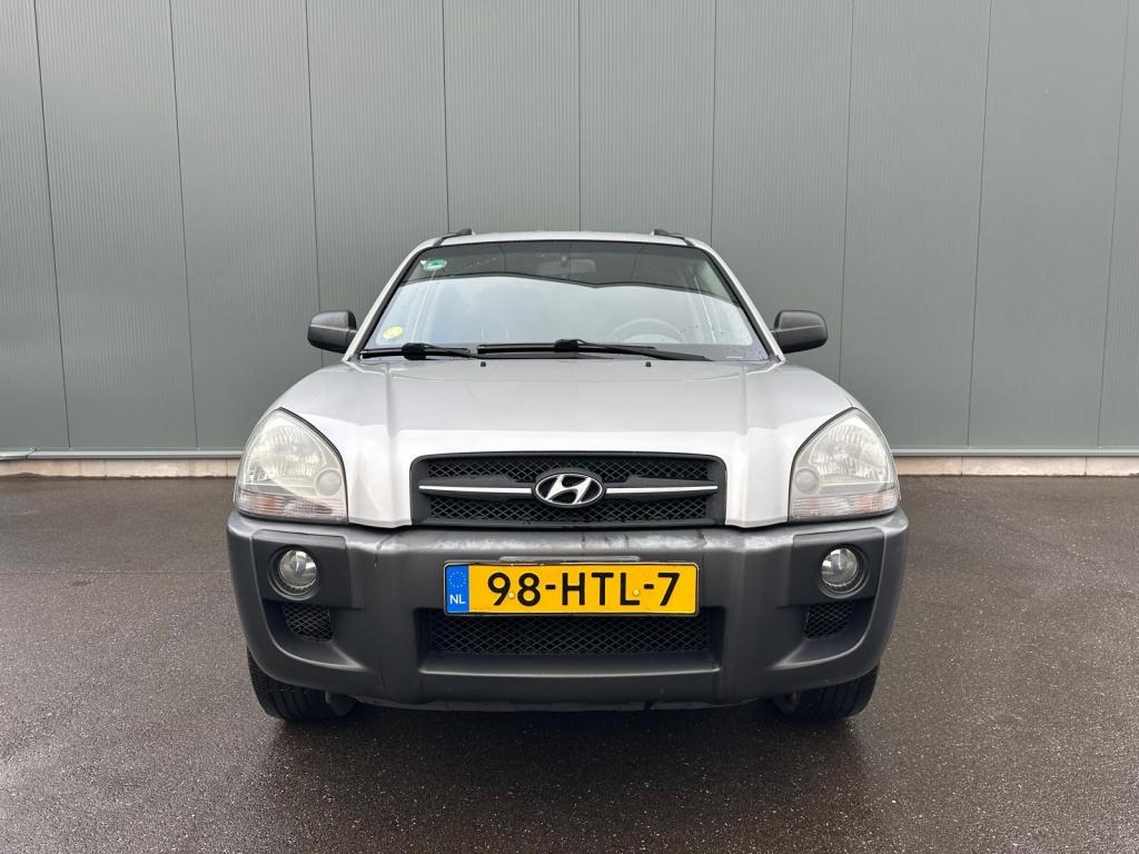 Hyundai Tucson 2.0i Dynamic AIRCO | TREKHAAK | NAP !, Auto's, Hyundai, Startonderbreker, 142 pk, 4 cilinders, Origineel Nederlands