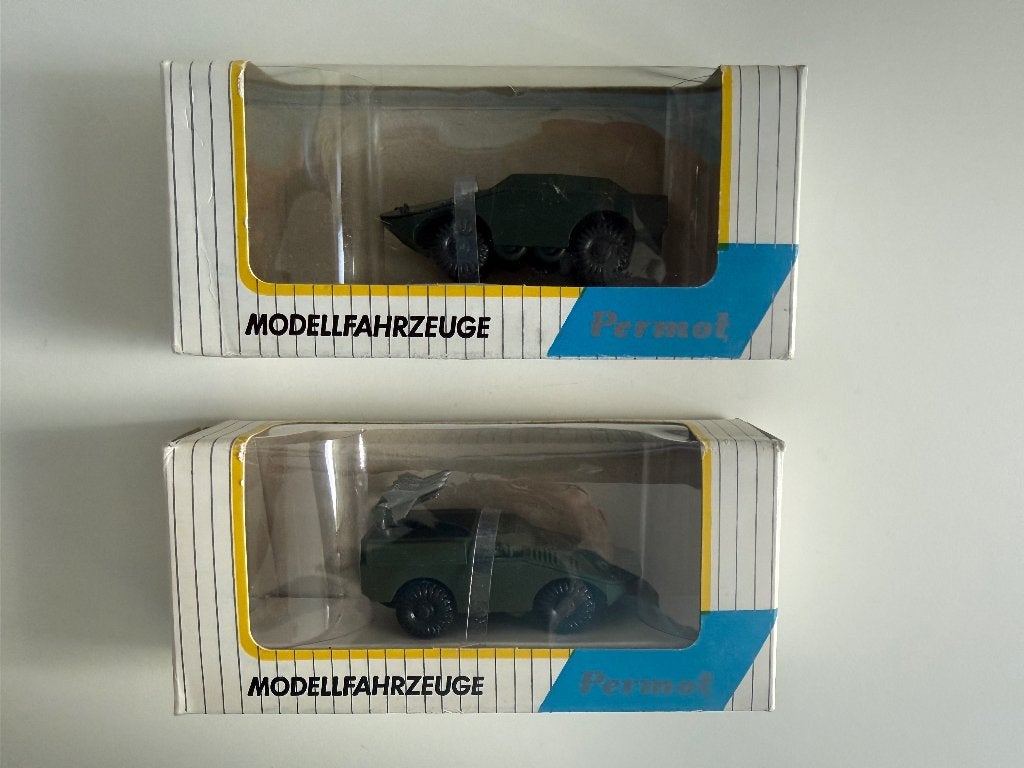 2 vintage Permot Hruska (DDR) BRDM-1 pantserwagens (1:87), Ophalen of Verzenden, Zo goed als nieuw, Overige typen, Overige merken