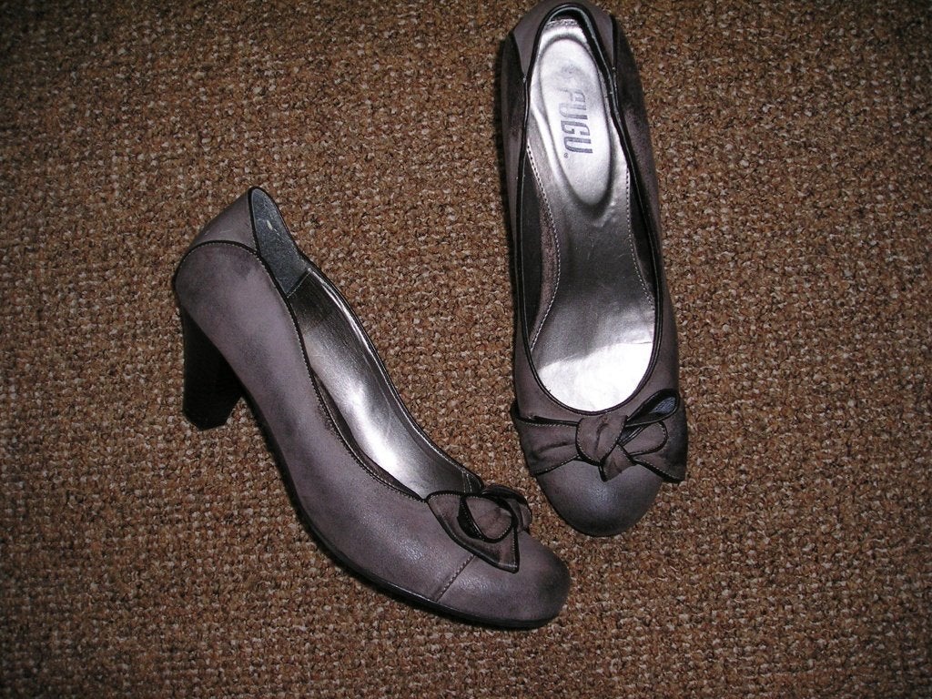 prachtige aparte bruine schoenen / pumps / hakken maat 42, Kleding | Dames, Schoenen, Ophalen, Pumps, Bruin, Zo goed als nieuw