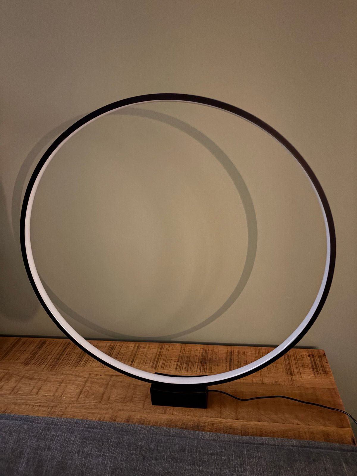 Moderne LED Ring Tafellamp - Zwart, 60cm Diameter, LED verlichting, Overige merken, Overige fittingen, Ophalen of Verzenden