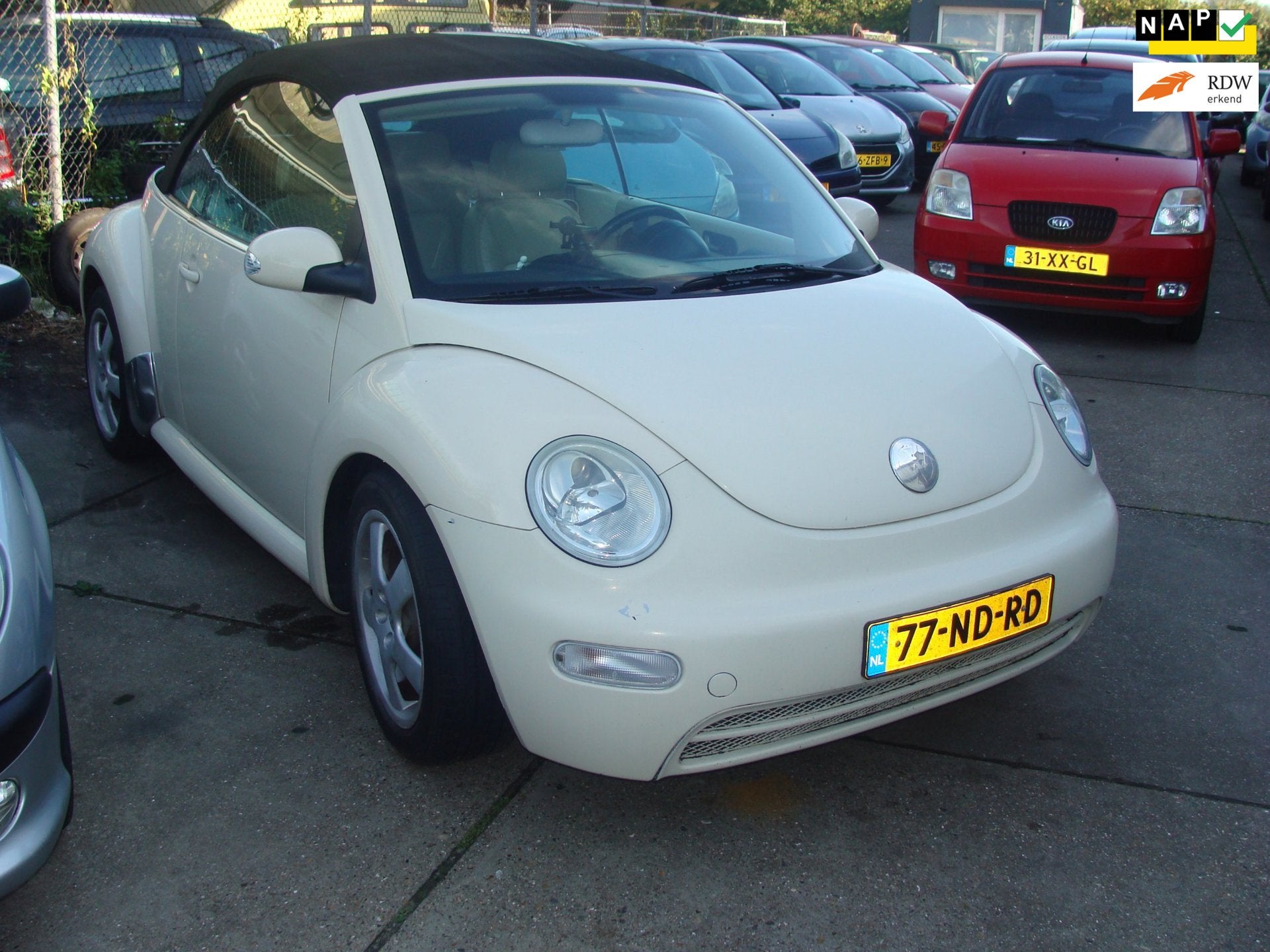 Volkswagen New Beetle Cabriolet 1.6 st bekr leer airco nap a, Auto's, Stof, Gebruikt, Beetle (Kever), Cabriolet