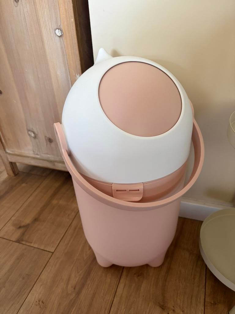 Born lucky luieremmer - roze, Ophalen, Kunststof, Zo goed als nieuw, Minder dan 10 liter