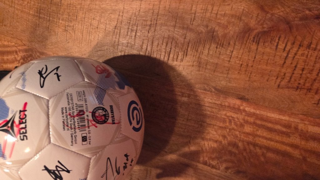 Heerenveenbal met handtekeningen, Ophalen of Verzenden, Nieuw, Overige binnenlandse clubs, Overige typen