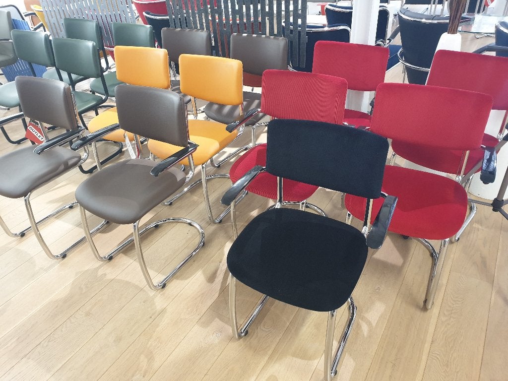 Gispen Today 1001/2001 eetkamerstoelen, Huis en Inrichting, Stoelen, Ophalen, Zo goed als nieuw, Leer
