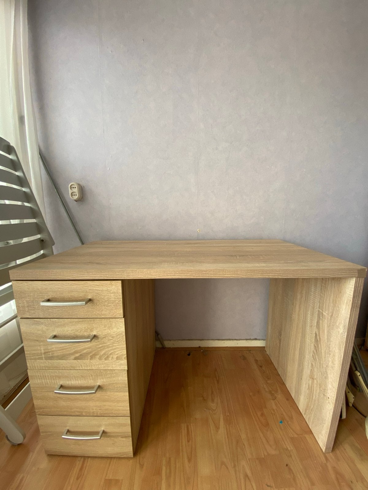 Bureau Leen Bakker met 4 lades - 110x60x74cm, Huis en Inrichting, Ophalen, Gebruikt, Met lades, Spaanplaat of MDF