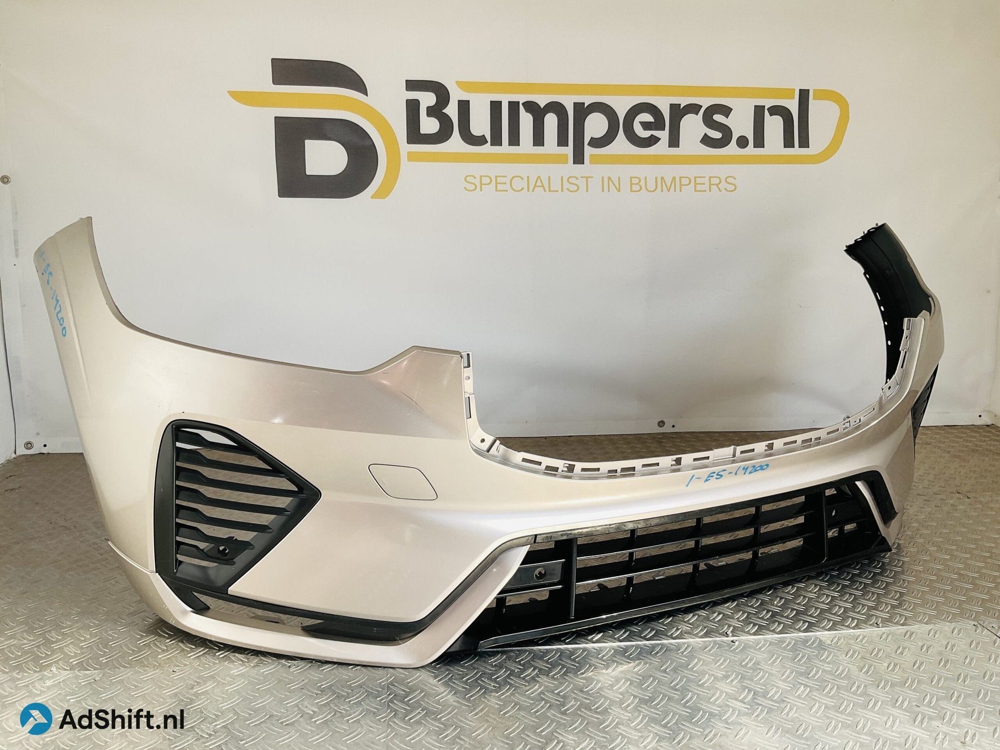 Bumper Volvo XC60 XC-60 R-Design Rdesign Facelift 21- 322349, Bumper