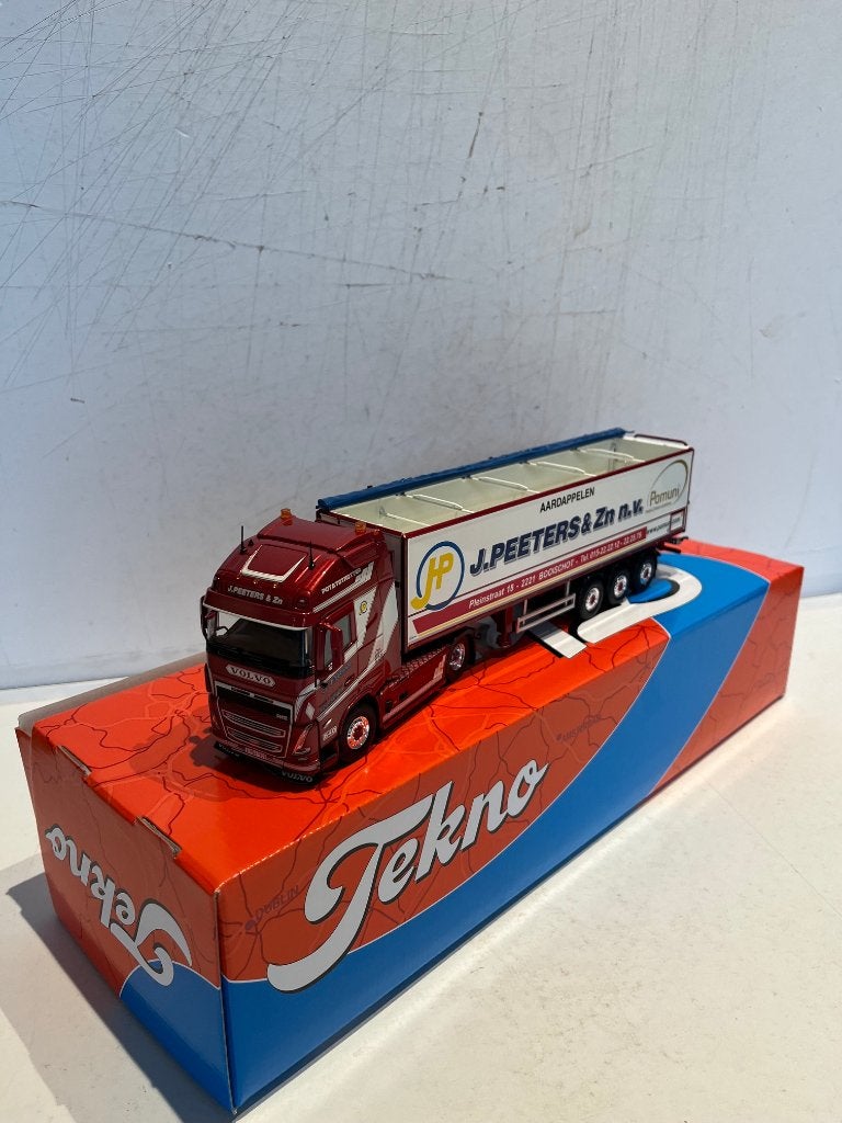Tekno 88714 Volvo FH05 Globetrotter XL 4x2 Peeters, Ophalen of Verzenden, Nieuw, Bus of Vrachtwagen, Tekno