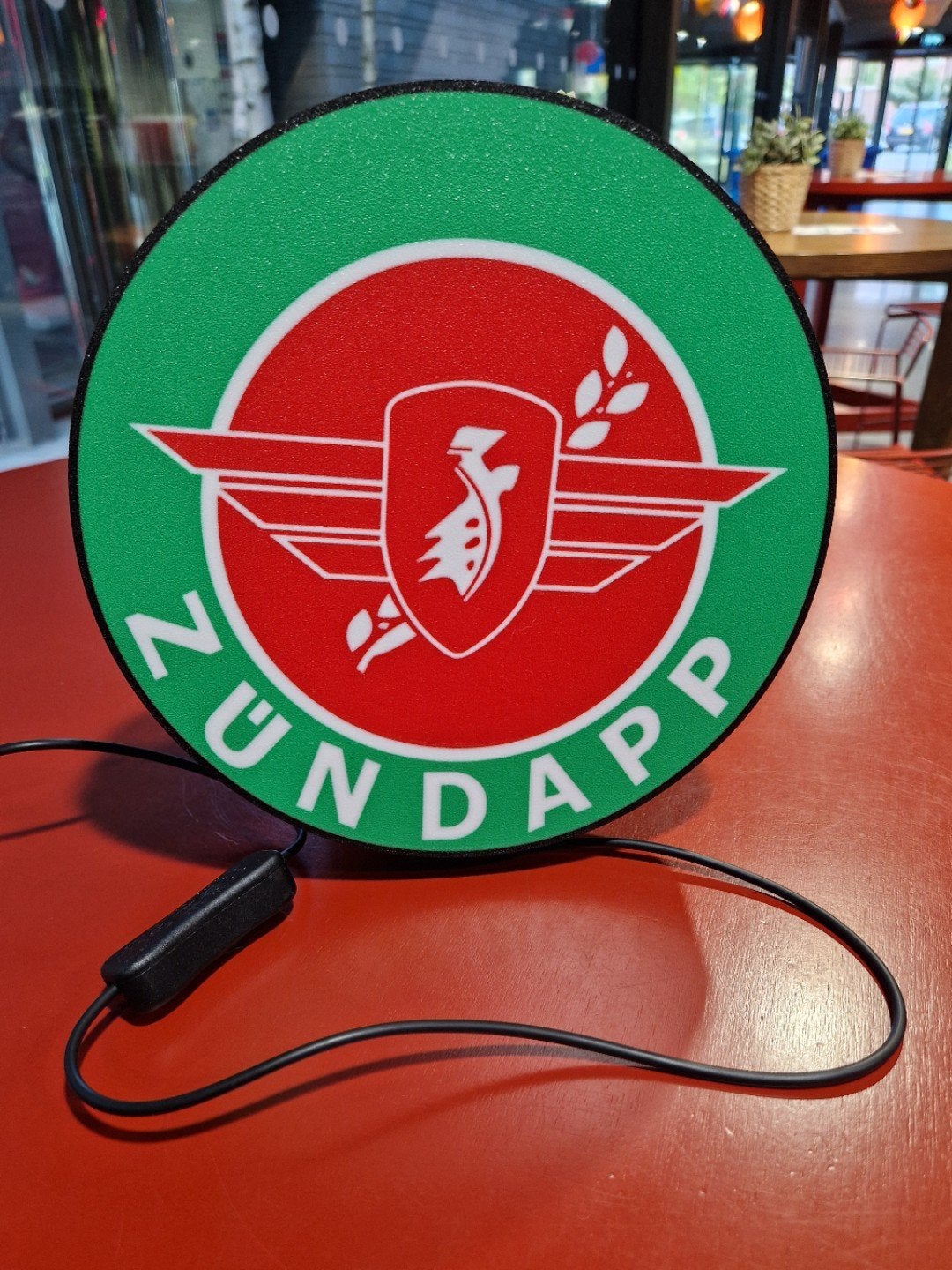 Nieuwe Zundapp Wandlamp met USB-aansluiting, Ophalen of Verzenden, Nieuw
