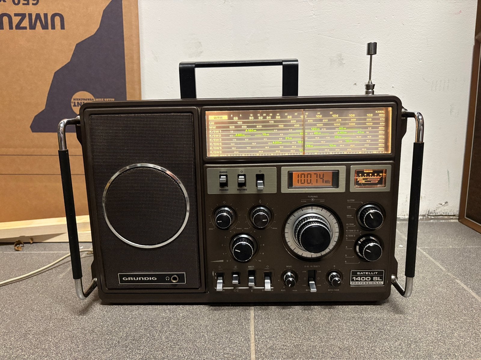 Grundig 1400 professional, Ophalen of Verzenden, Zo goed als nieuw, Wereldontvanger