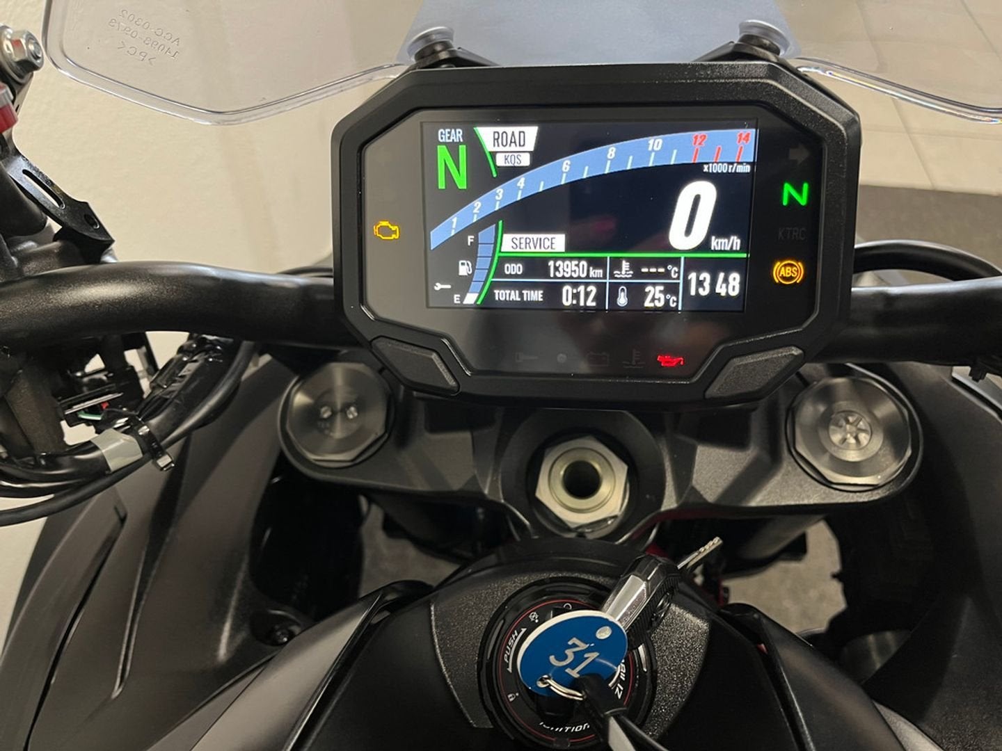 Kawasaki ZH2 (bj 2021), Motoren, Kawasaki, 4 cilinders, Motorrijbewijs A, Bedrijf