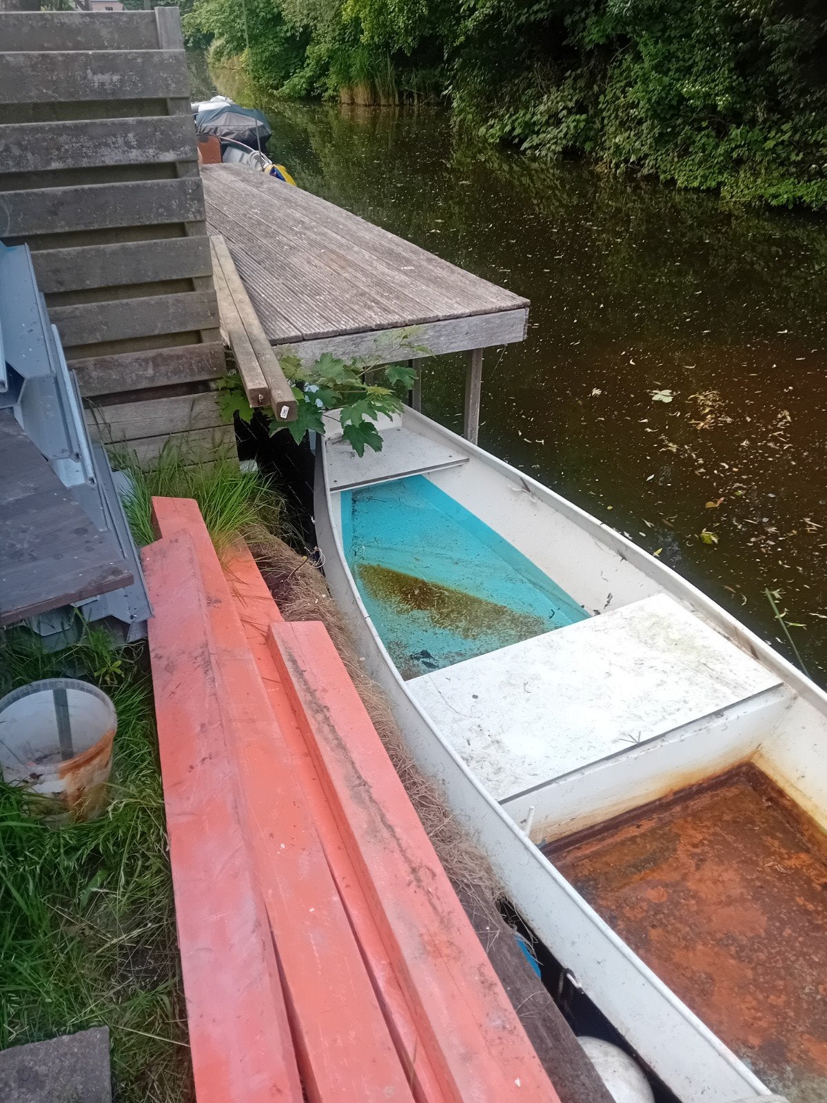 Sloep  staal .  Met buitenboordmotor, Ophalen of Verzenden, Gebruikt, Benzine, 5 tot 10 pk