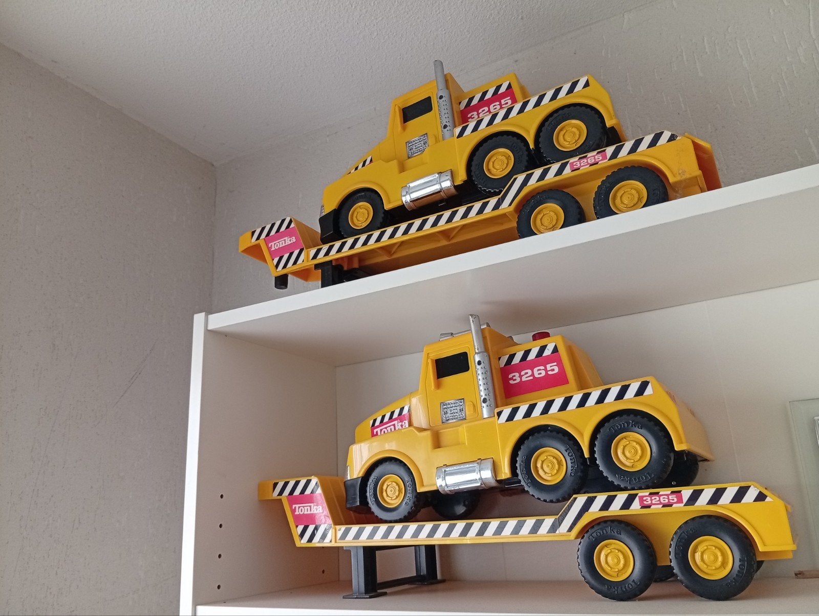 Tonka vrachtwagen met oplegger - Zo goed als nieuw, Ophalen of Verzenden, Zo goed als nieuw