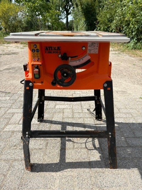 zaagtafel, Doe-het-zelf en Verbouw, Gereedschap | Zaagmachines, Gebruikt, Cirkelzaag, 30 tot 70 mm, 1200 watt of meer