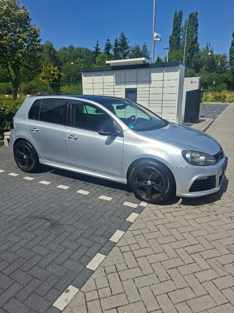 Volkswagen Golf 1.4 TSI 90KW 5D 2012 Grijs, Stof, Zwart, 4 cilinders, 122 pk