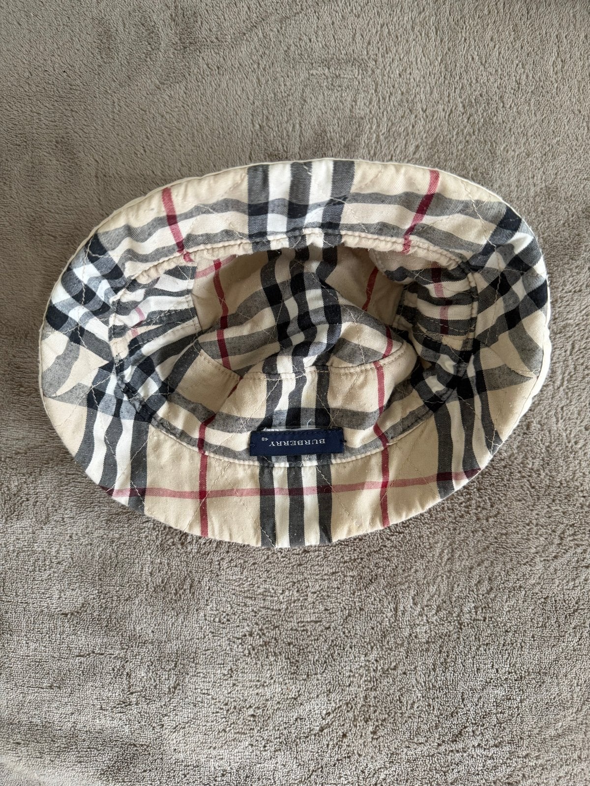 Burberry Hoed met klassiek ruitpatroon, Ophalen of Verzenden, Zo goed als nieuw