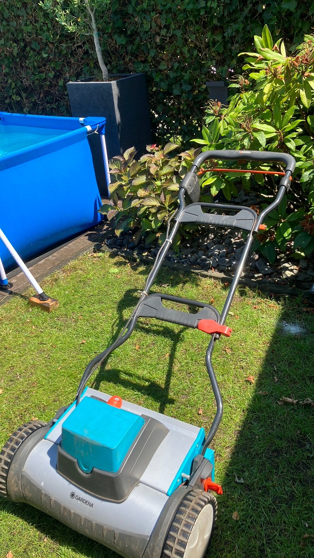 Gardena 380 AC accu kooimesmaaier, nieuw geslepen met garan., Gebruikt, Accu-grasmaaier, Ophalen of Verzenden, 30 t/m 39 cm