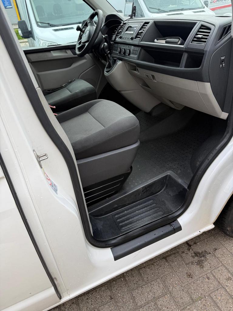 Volkswagen Transporter 2.0 D 75KW 2019, Auto's, Voorwielaandrijving, Stof, Euro 6, 4 cilinders