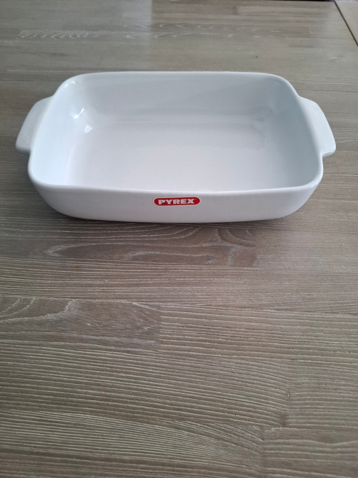 Pyrex Ovenschaal Wit - nieuw - 30cm, Huis en Inrichting, Overige typen, Nieuw, Ophalen of Verzenden, Steen/keramiek