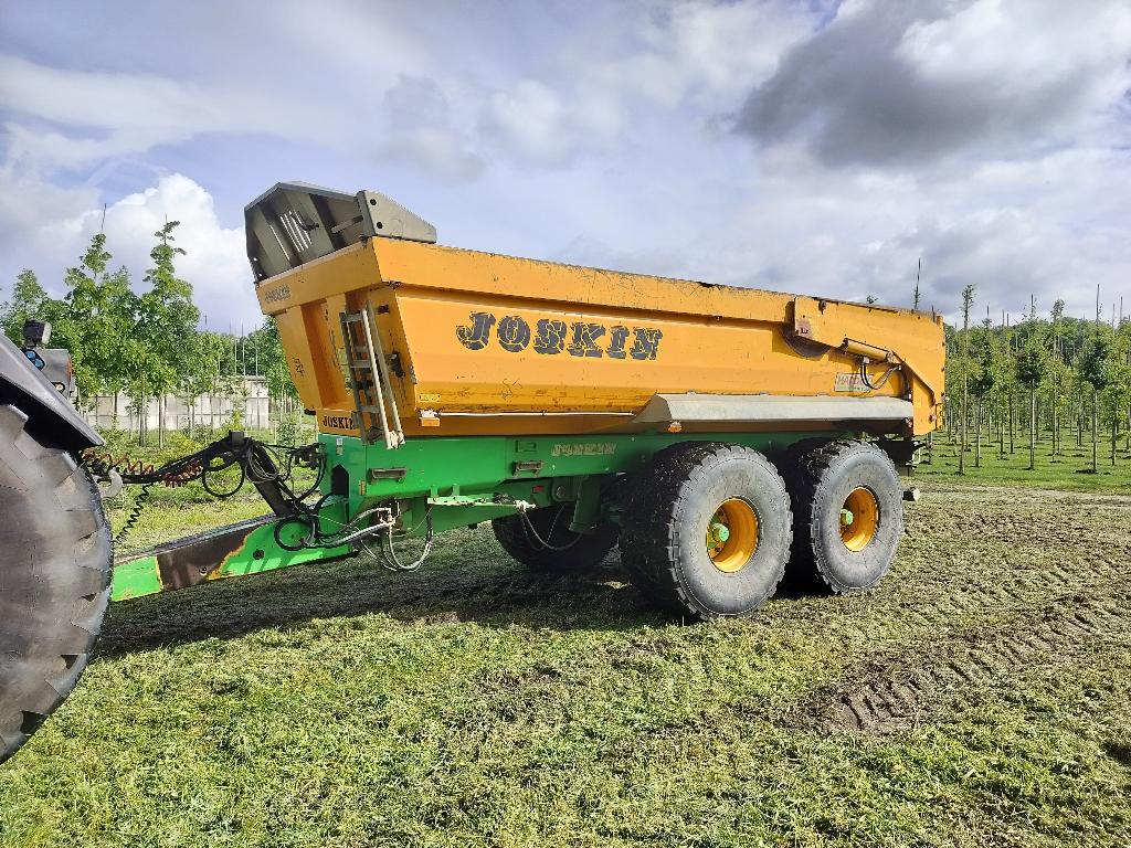 Joskin dumper Trans-KTP 22/50 kipper, Ophalen, Transport