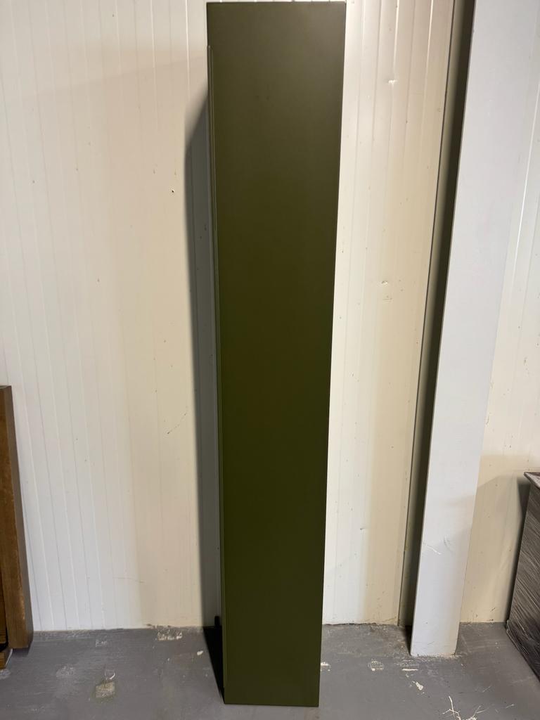 Nieuwstaat Cappellini hangkast | bosgroen, Ophalen, Met deur(en), Zo goed als nieuw, Minder dan 150 cm