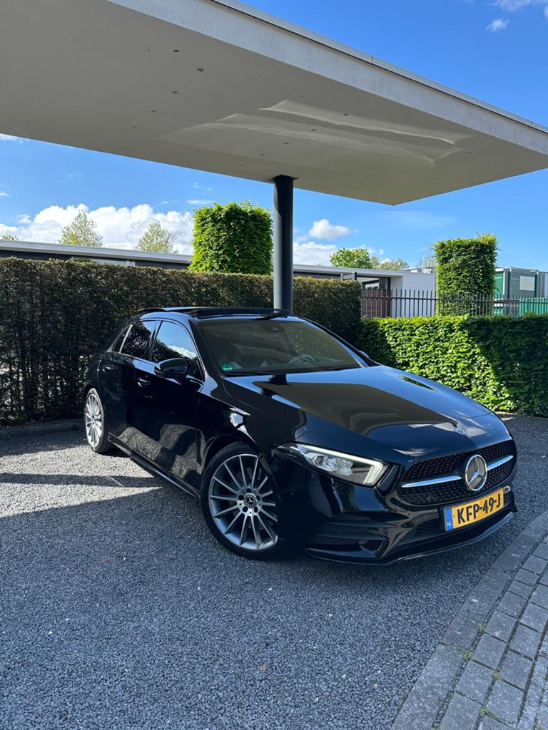 Mercedes-Benz A-Klasse A 250 224pk 7G-DCT Zwart, Auto's, Mercedes-Benz, 4 cilinders, Zwart, Leder, Geïmporteerd