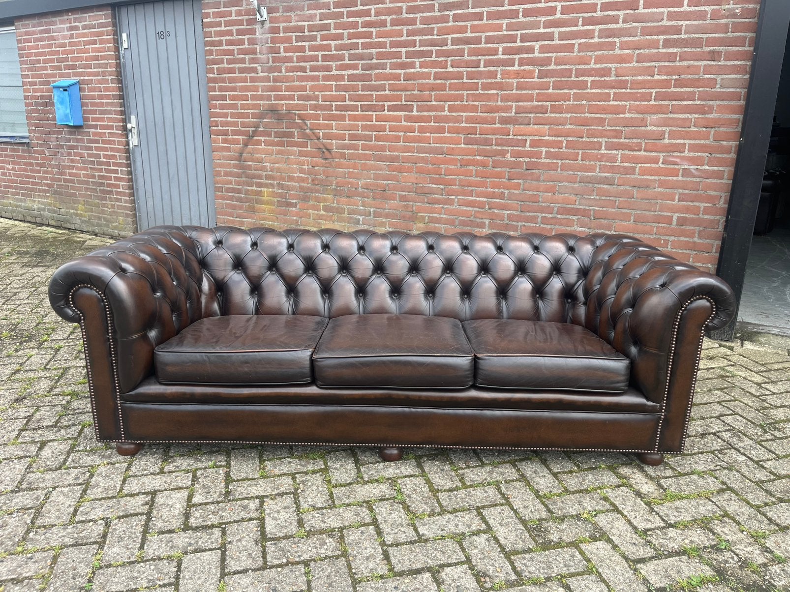 Chesterfield bank, Ophalen, Gebruikt, Minder dan 75 cm, Driepersoons