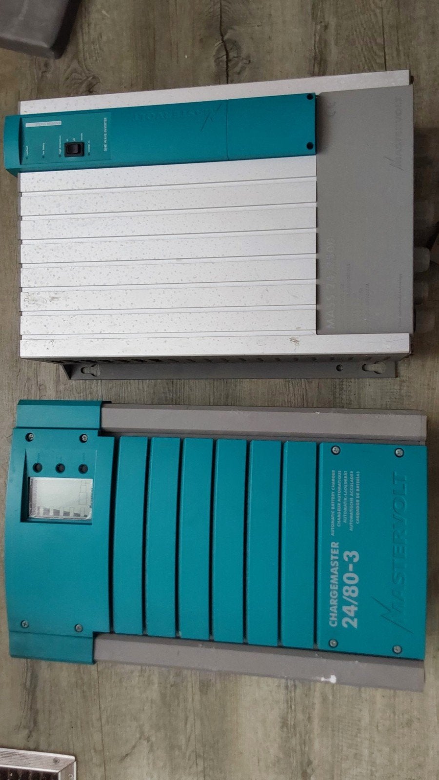 Mastervolt acculader lader 24/80-3  en 24/2500 inverter, Ophalen, Elektra en Verlichting, Zeilboot of Motorboot