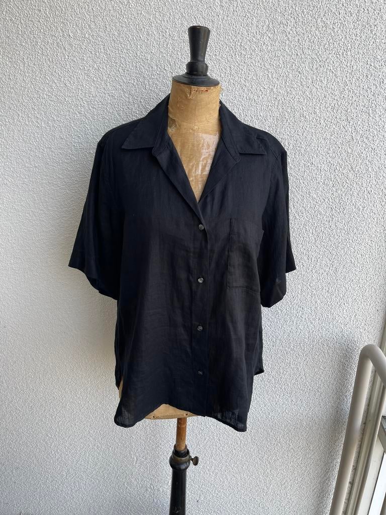 Mooie Zwarte Linnen Blouse van ARKET, maat M! NIEUW!, Kleding | Dames, Maat 38/40 (M), Zwart, Nieuw, Ophalen of Verzenden