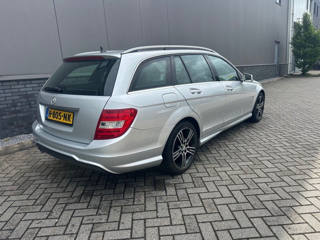 Mercedes-benz C-KLASSE 180 Ambition Avantgarde Aut Orig 1221, Auto's, Mercedes-Benz, Automaat, Euro 6, 4 cilinders, 157 pk