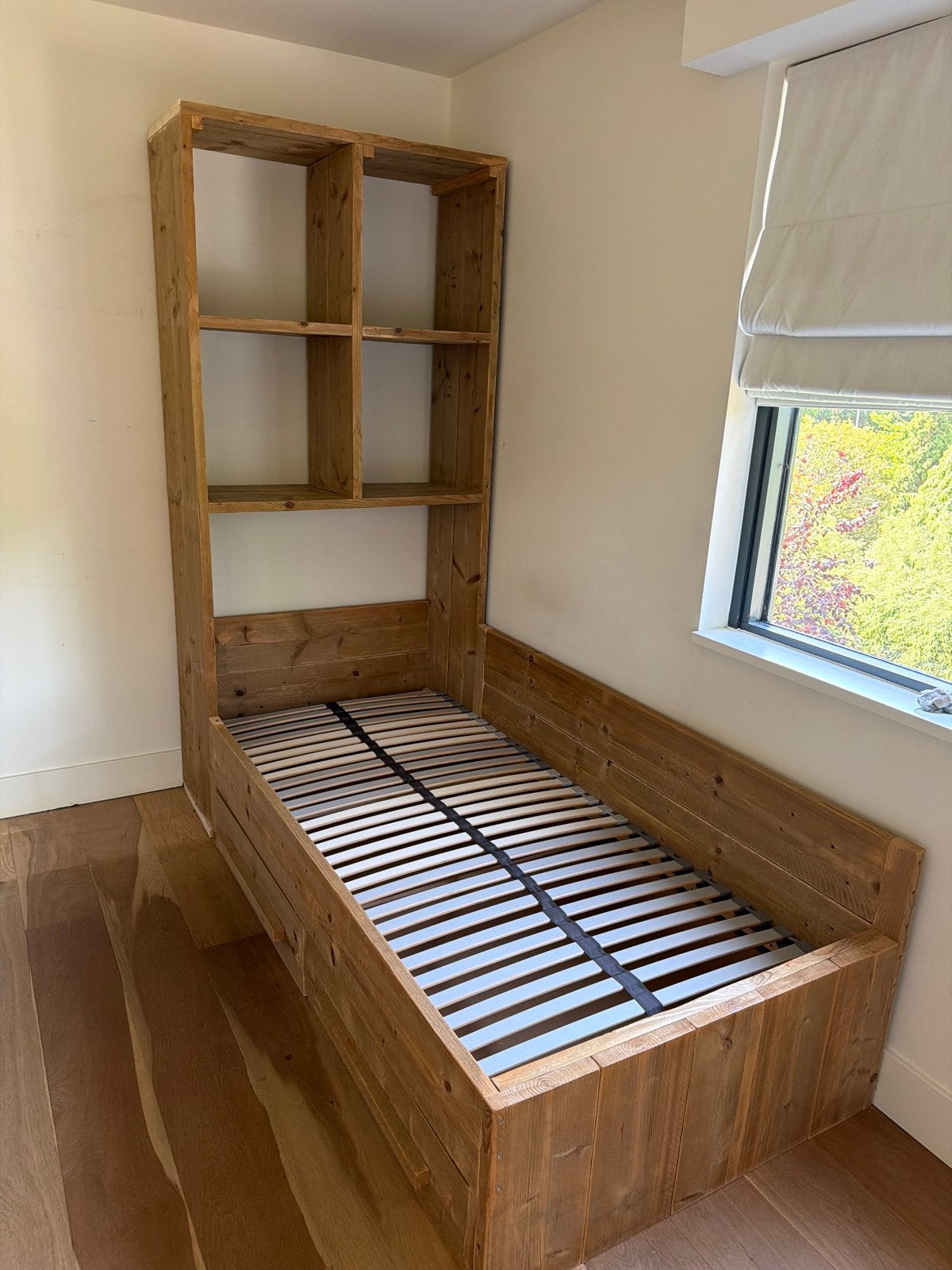 Steigerhout eenpersoonsbed met laden, Ophalen, 90 cm, Eenpersoons, Bruin