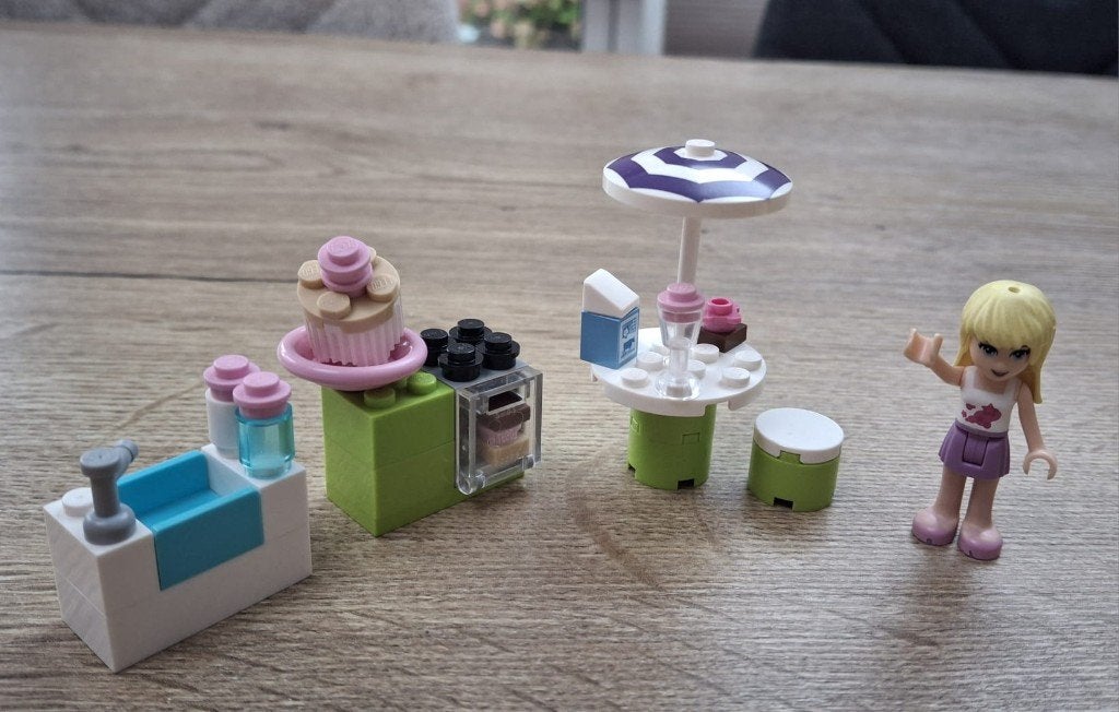 LEGO Friends Stephanie's buitenkeuken (3930), Gebruikt, Lego, Inclusief accessoires, Friends