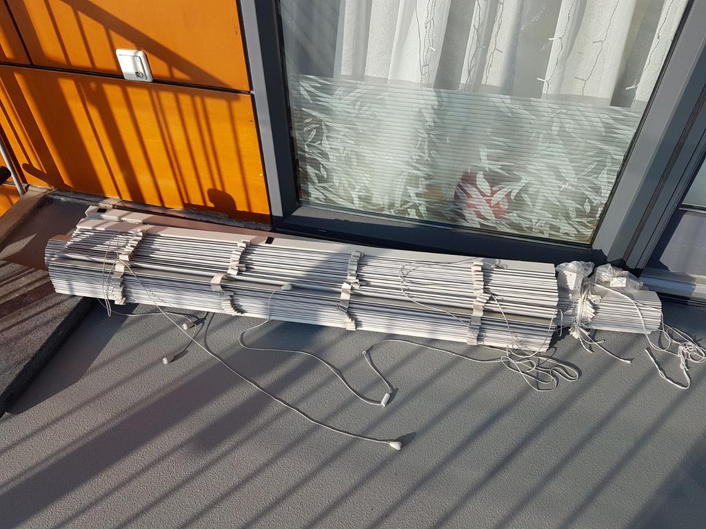 Horizontale lamellen luxaflex hout, Ophalen of Verzenden, Gebruikt, Crème