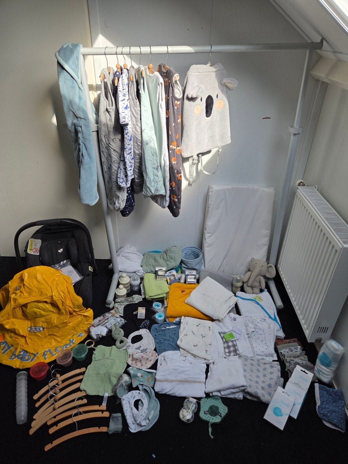 Compleet Babypakket met Maxi Cosi en Kleding, Ophalen of Verzenden, Zo goed als nieuw