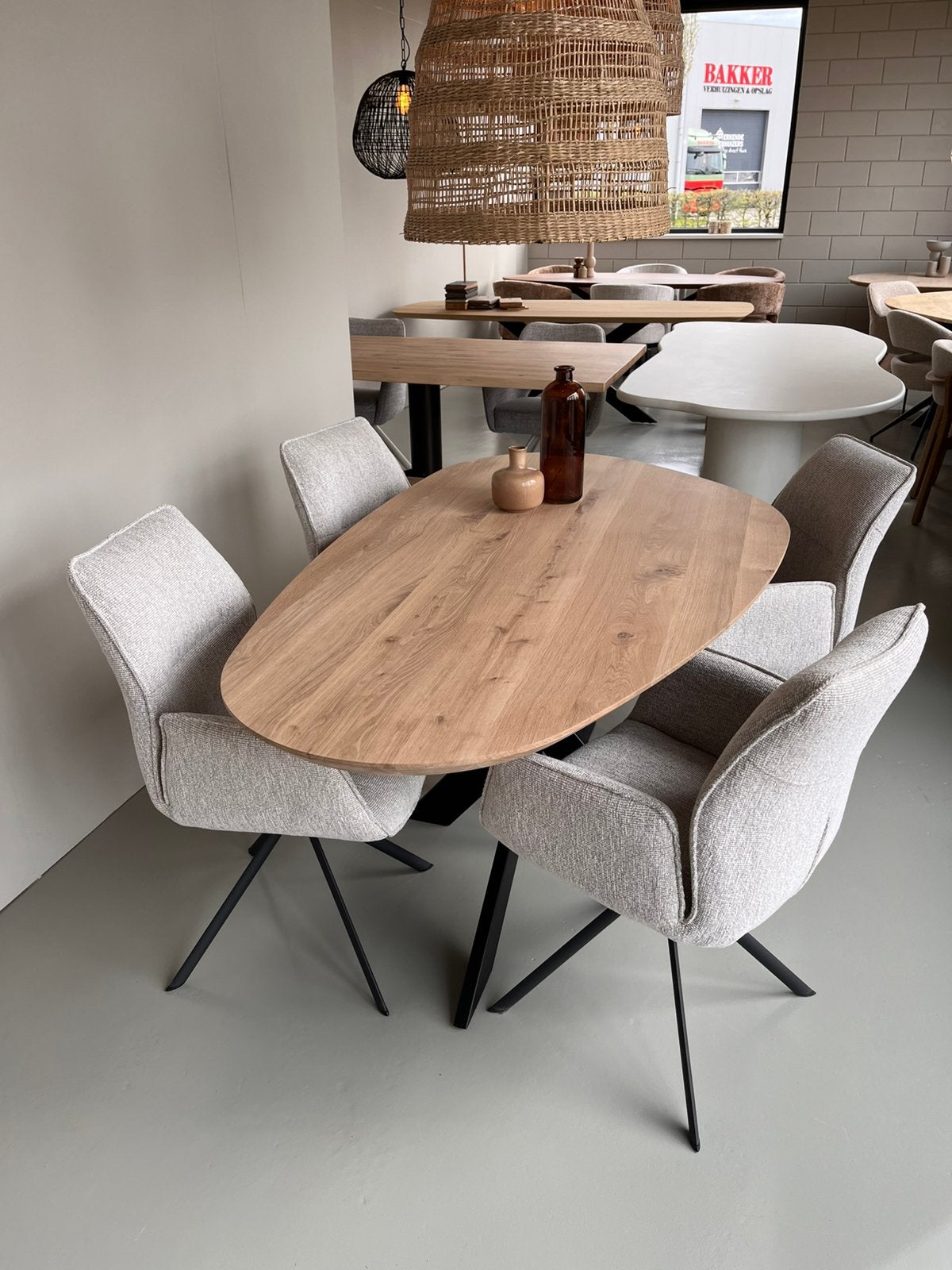 Organische eiken eettafel 200-220-240cm, Huis en Inrichting, Tafels | Eettafels, 100 tot 150 cm, 200 cm of meer, Ophalen of Verzenden