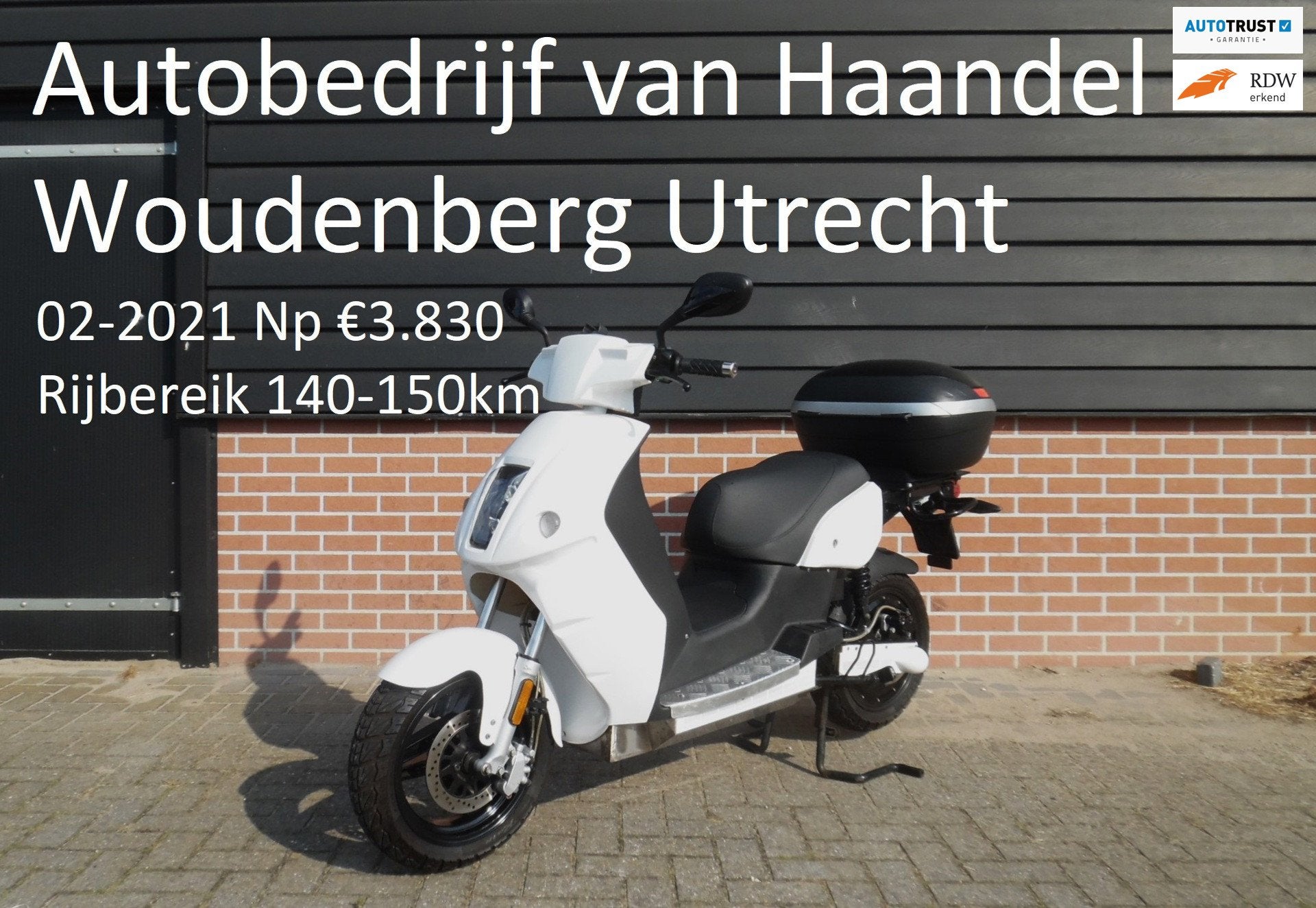 E-Max Bromscooter V120LD+ actieradius 140km 02-2021 3.298km, Vmoto, Gebruikt, Service@vmoto.com, Bolstoen 12X
1046 AT  Amsterdam, NL