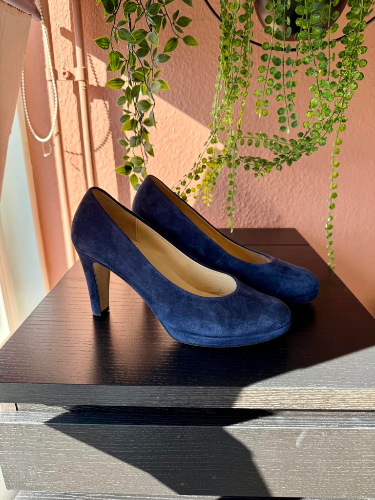 Gabor pumps donkerblauw 38,5, Ophalen of Verzenden, Zo goed als nieuw, Blauw