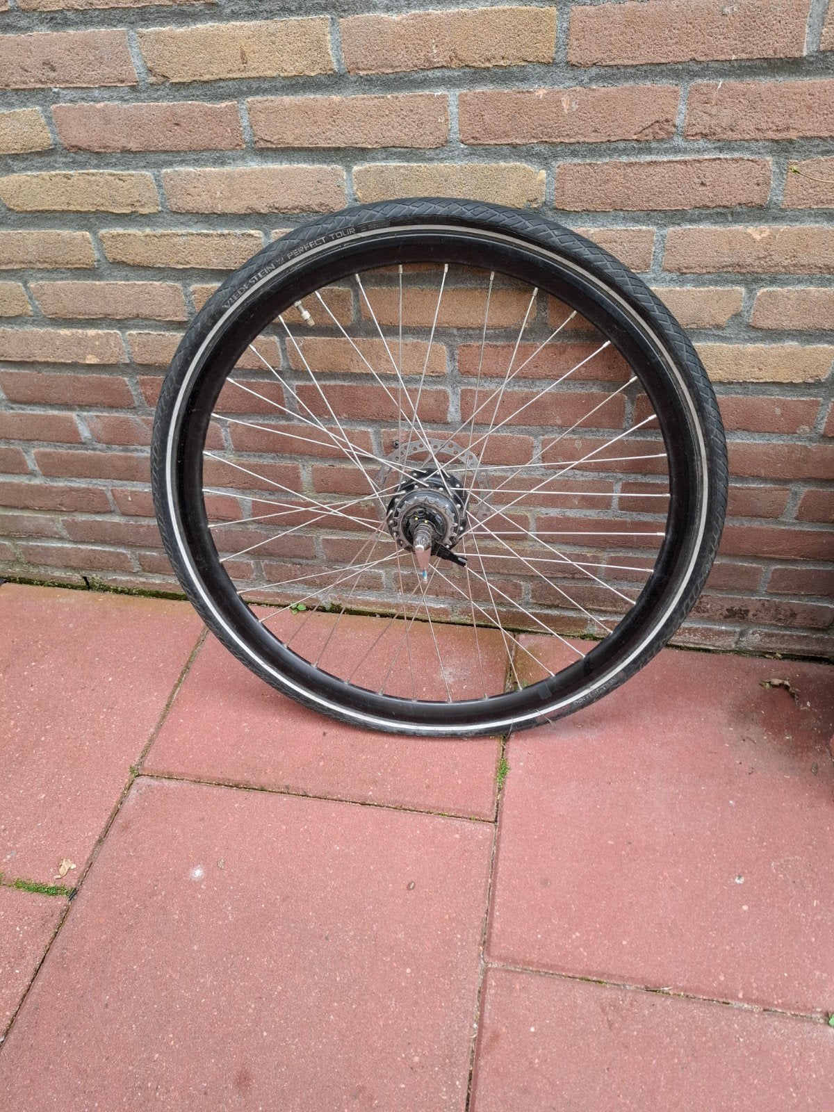 Achterwiel 7V, Ophalen, Wiel