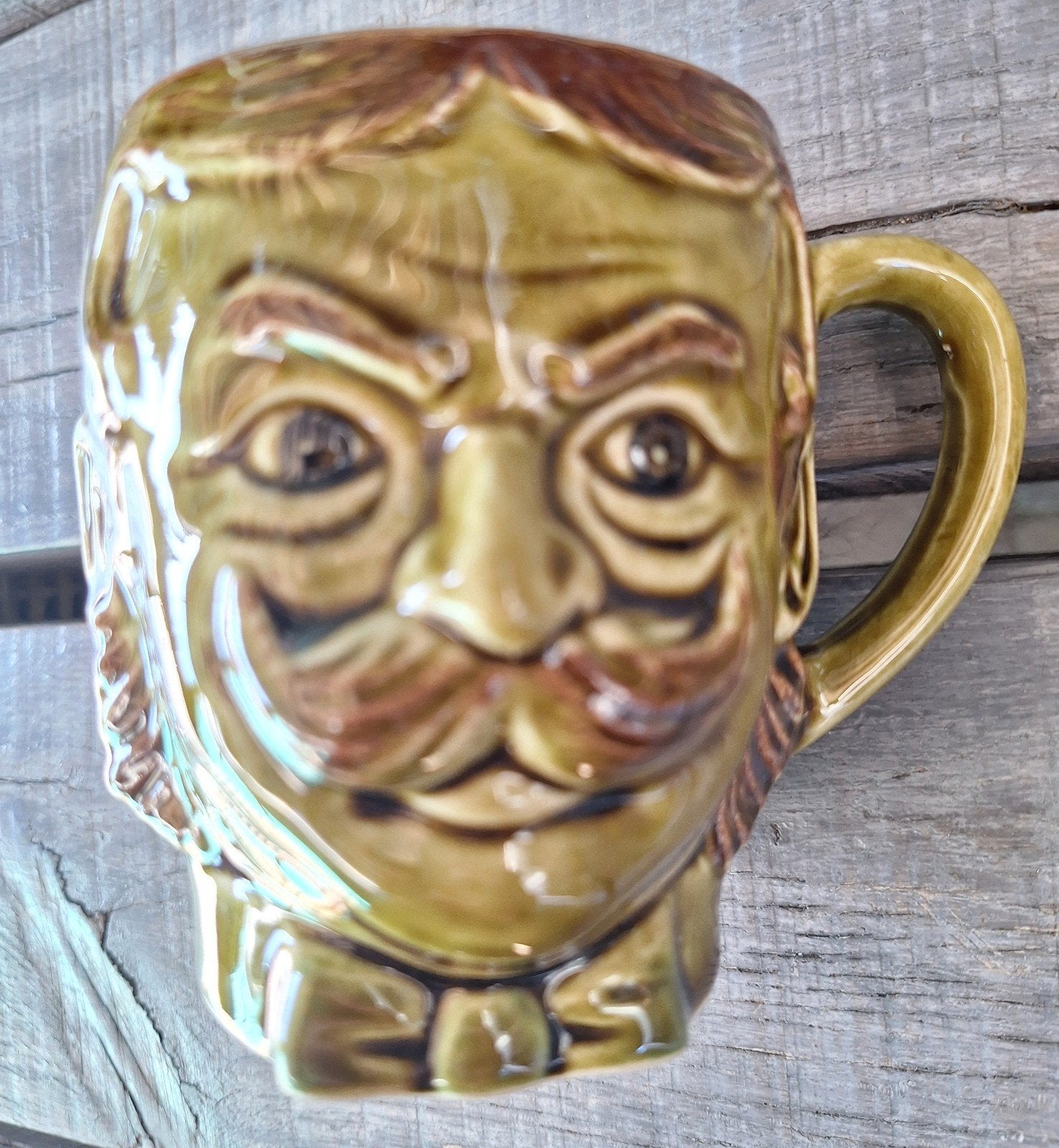 Vintage Snorrenmok "Don't Touch My Mustache" - Made in Japan, Ophalen