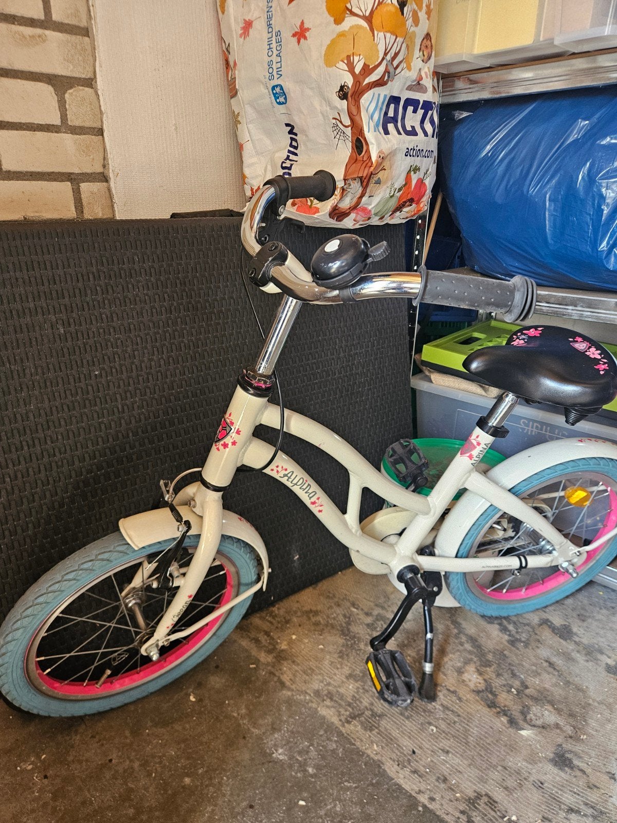 Alpina kinderfiets 16 inch - Zo goed als nieuw, Fietsen en Brommers, Ophalen, Terugtraprem, 16 tot 20 inch, Alpina