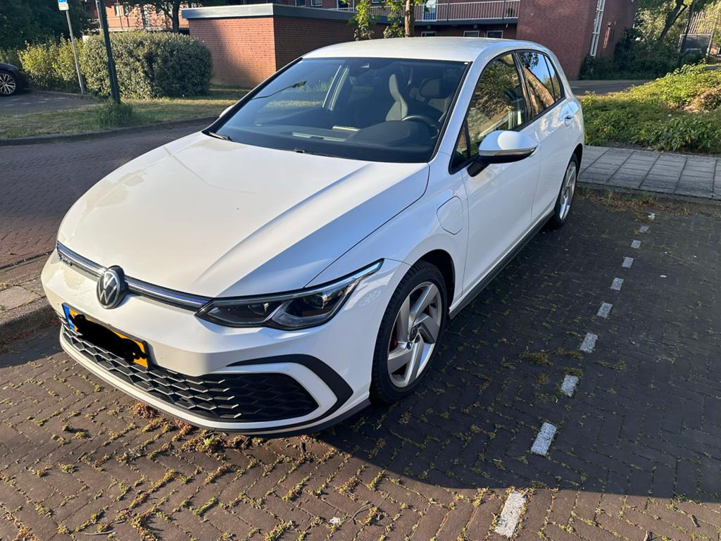 Volkswagen Golf 1.4 Ehybrid 245pk DSG 2021 Wit, Auto's, Stof, Euro 6, 4 cilinders, Wit