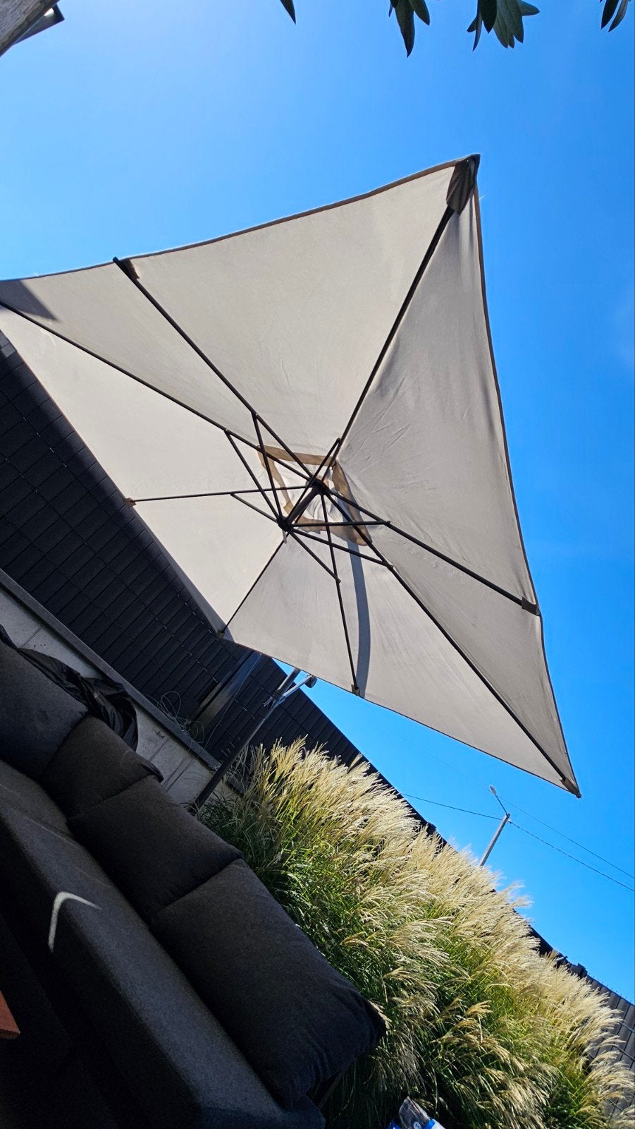 Zweefparasol gratis af te halen, Tuin en Terras, Ophalen, Gebruikt, Zweefparasol